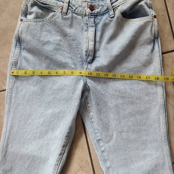 Wrangler Women's Westward High Rise Bootcut Jeans - Stonewashed, 28"x32" - Picture 3 of 7